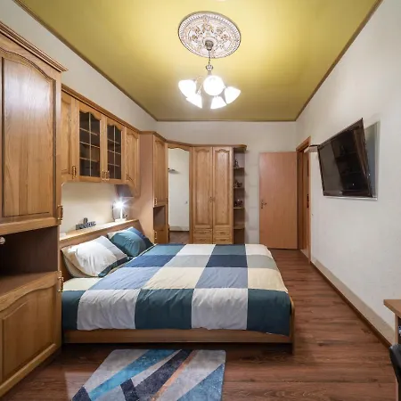 Orange 55 Apartment